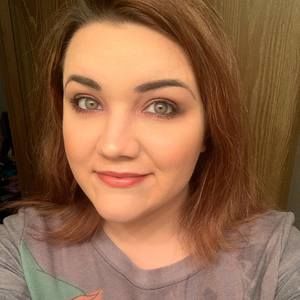 Meet your Posher, Carissa